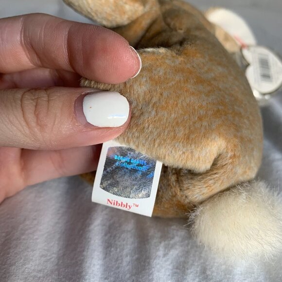 TY Beanie Baby Nibbly - Picture 3 of 4